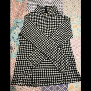 Woman’s Black/White Jacket